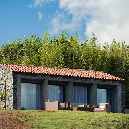 Farm stay Casa Dos Tomarinhos Santo Espirito